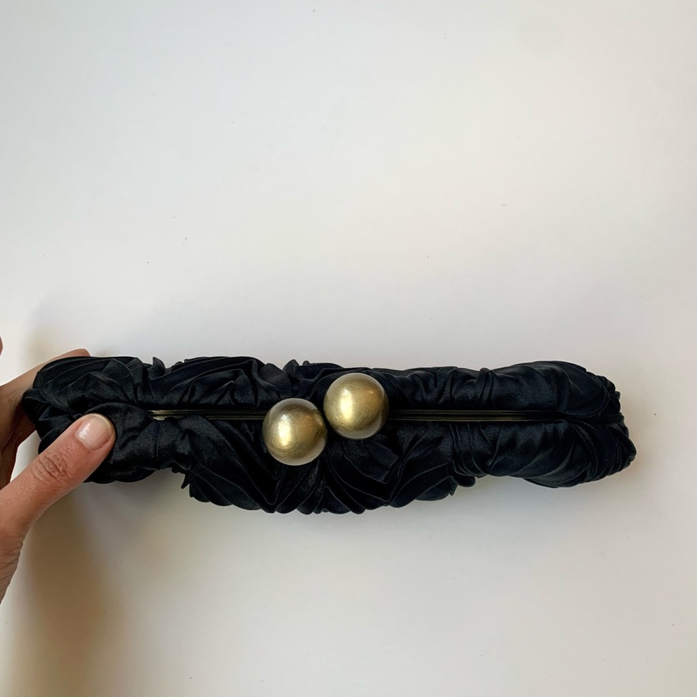 ⭐️2 for $30⭐️VINTAGE SHOULDER CHAIN BAG, CLUTCH - Picture 6 of 6